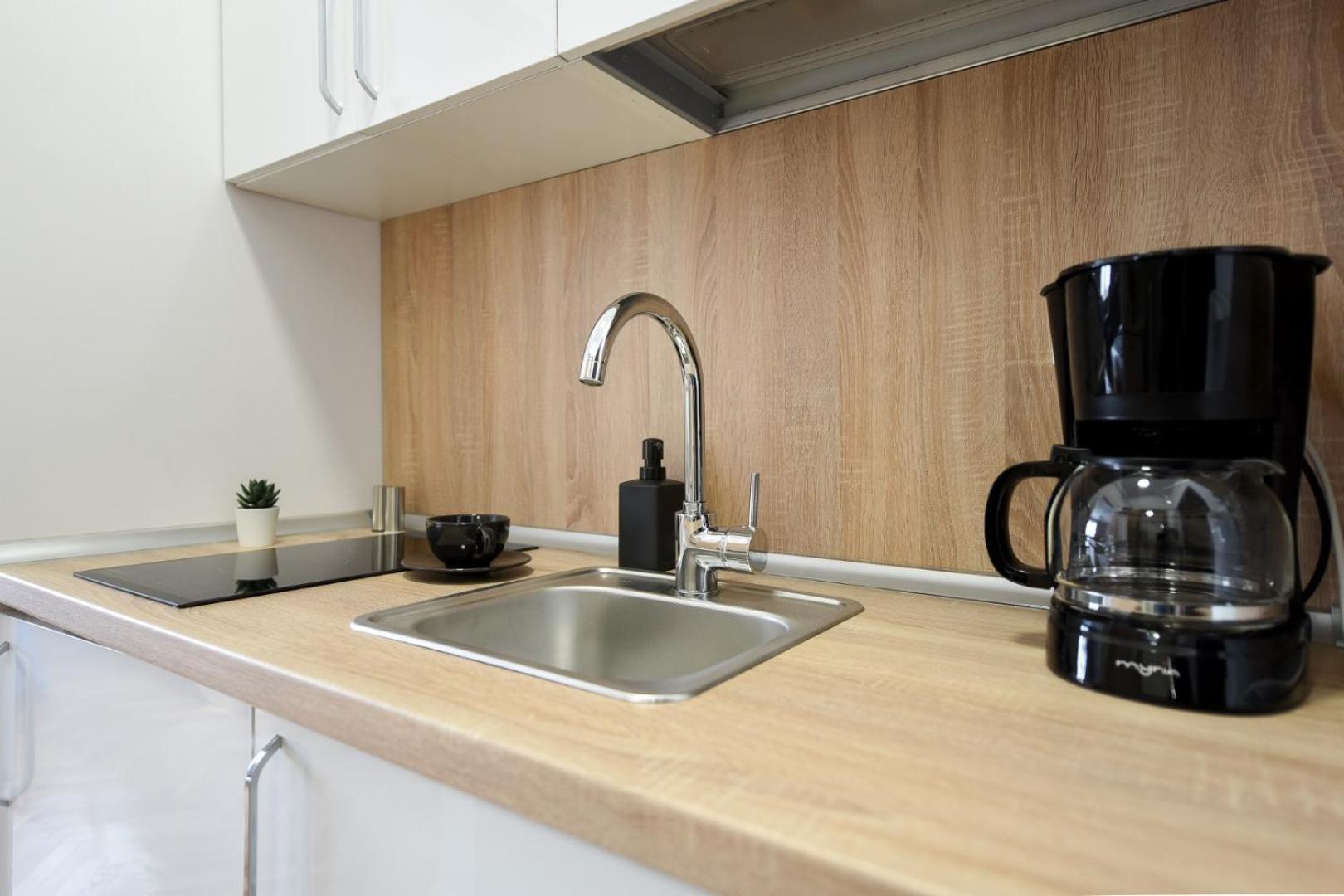City Center Getaway - Cozy Accommodation For Your Perfect Stay Boekarest Kamer foto