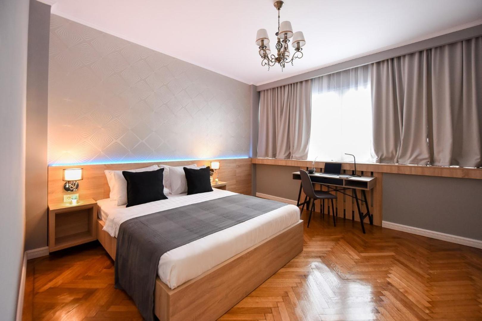 City Center Getaway - Cozy Accommodation For Your Perfect Stay Boekarest Kamer foto