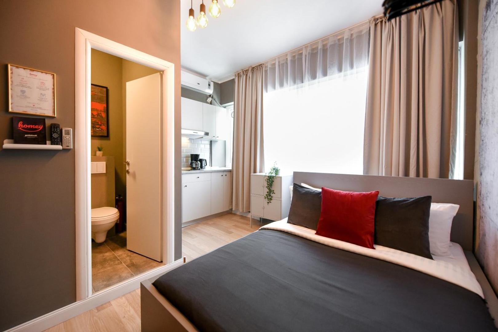 City Center Getaway - Cozy Accommodation For Your Perfect Stay Boekarest Kamer foto