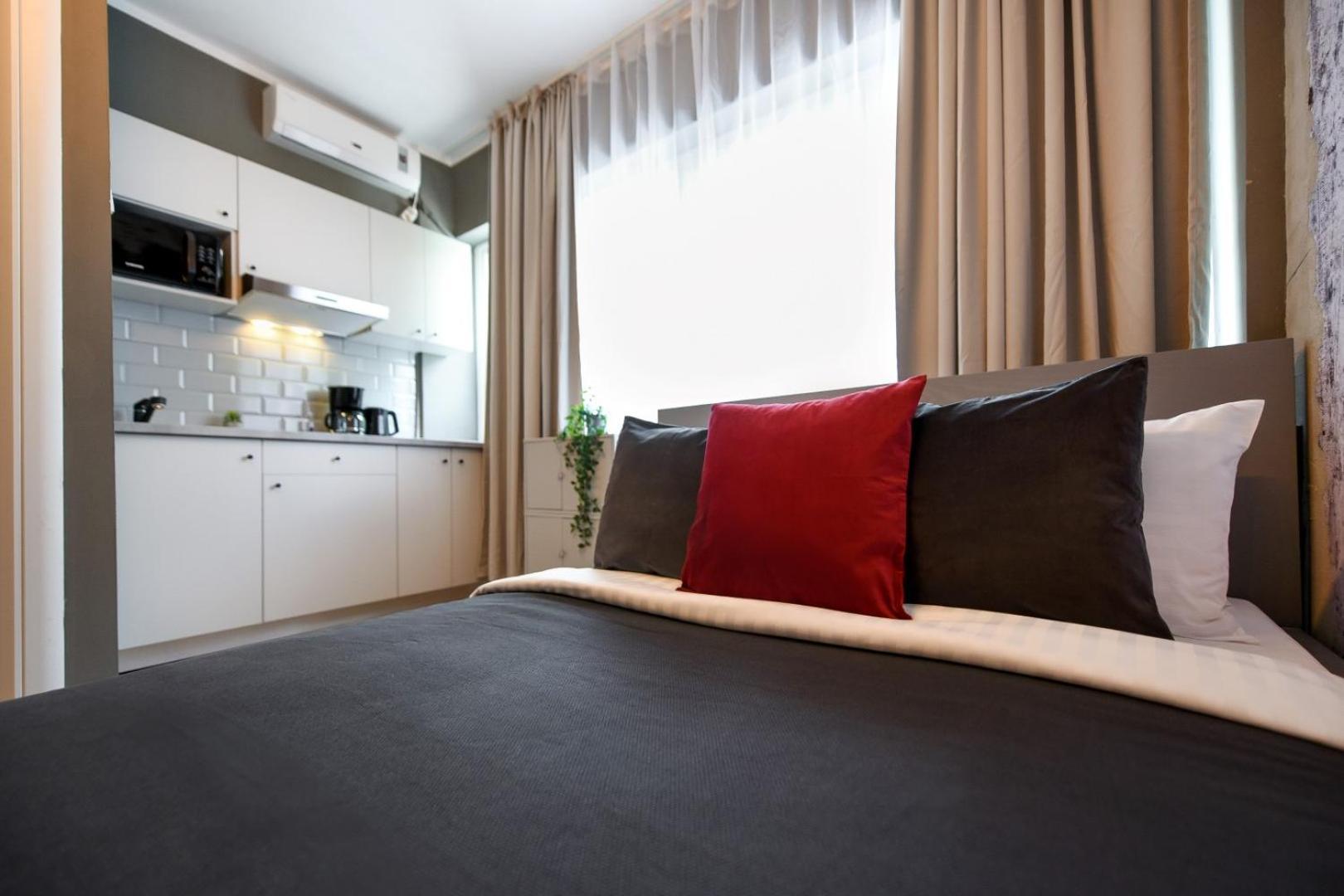 City Center Getaway - Cozy Accommodation For Your Perfect Stay Boekarest Kamer foto