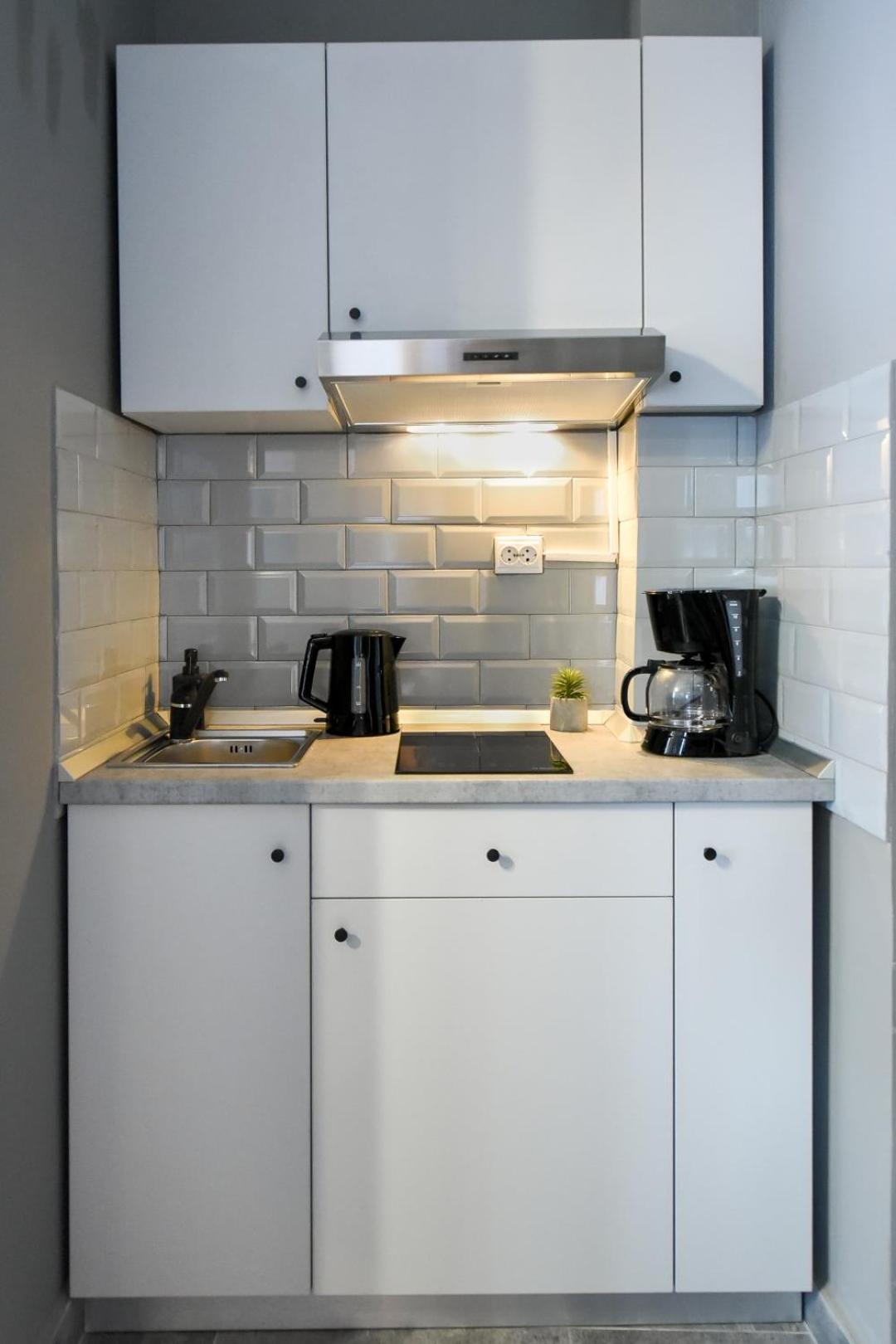 City Center Getaway - Cozy Accommodation For Your Perfect Stay Boekarest Kamer foto