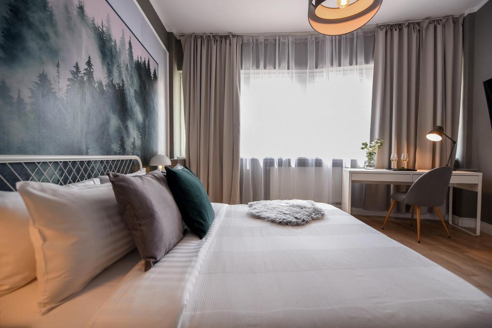 City Center Getaway - Cozy Accommodation For Your Perfect Stay Boekarest Kamer foto